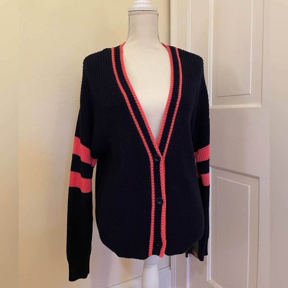 NWT Harper Heritage x Francesca’s navy + pink cardigan